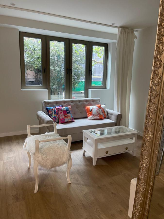 Flat In Passeig De Gracia Apartment Барселона Екстериор снимка